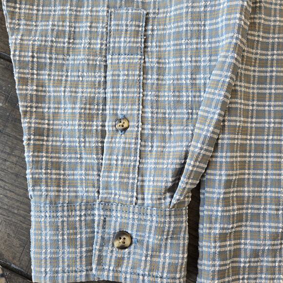 L.L. Bean Button Down Long Sleeve Outdoor Active Shirt Size M - Picture 8 of 12